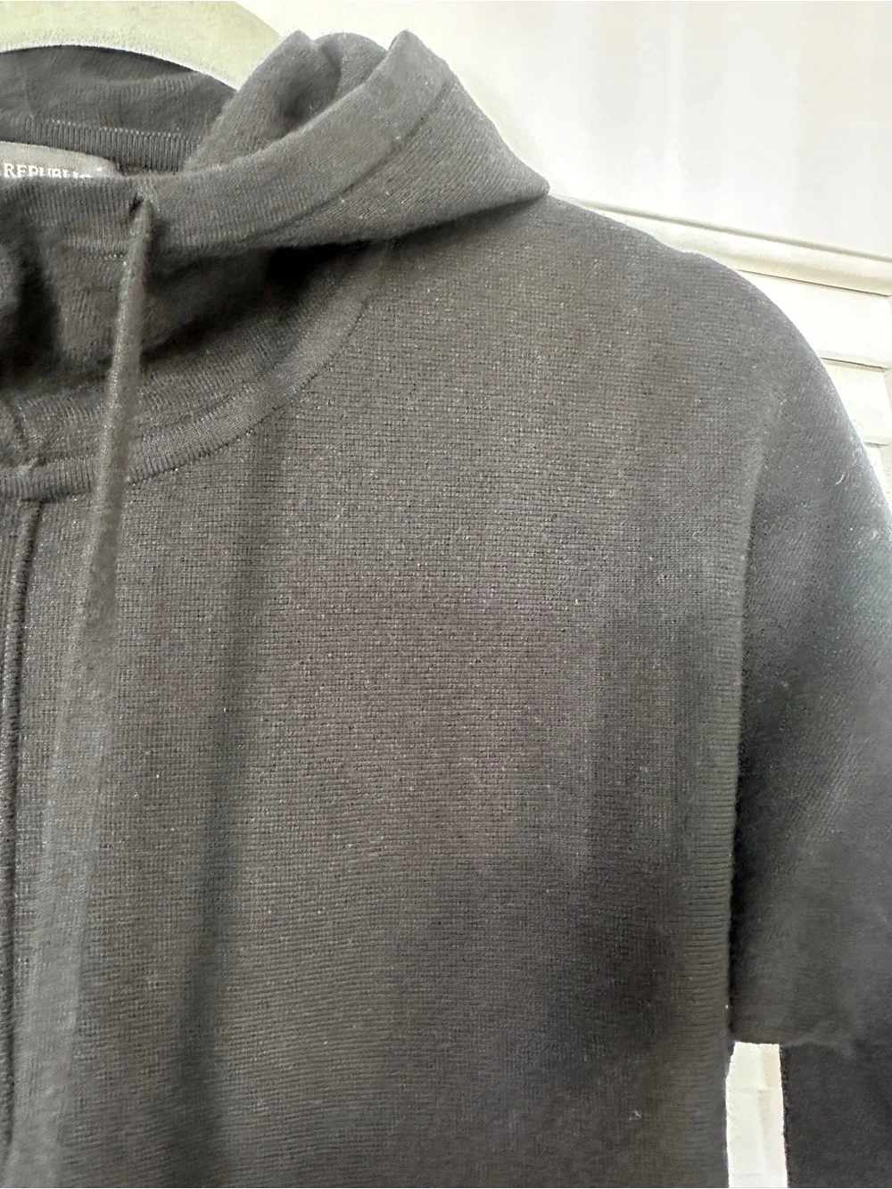 Banana Republic Men’s Black Hooded Sweater Knit Pullover Size M